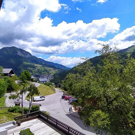 公寓式酒店 L'eau Vive Saint-Nicolas-la-Chapelle (Savoie)